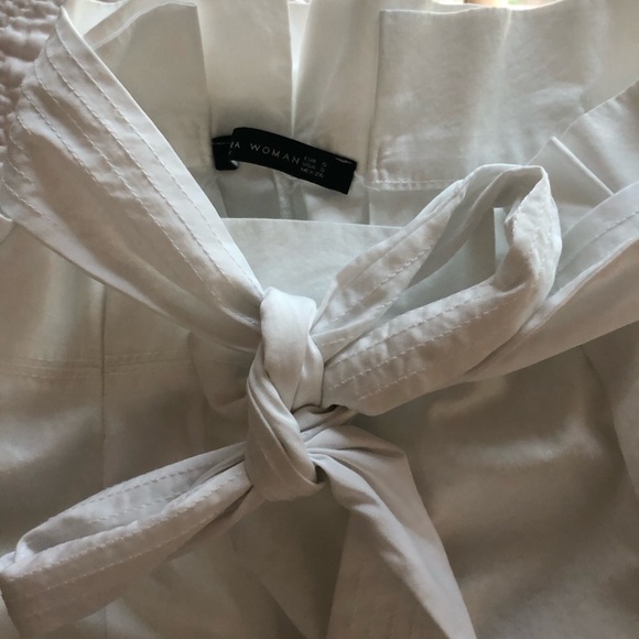 Zara Dresses & Skirts - White Tie-Front skirt